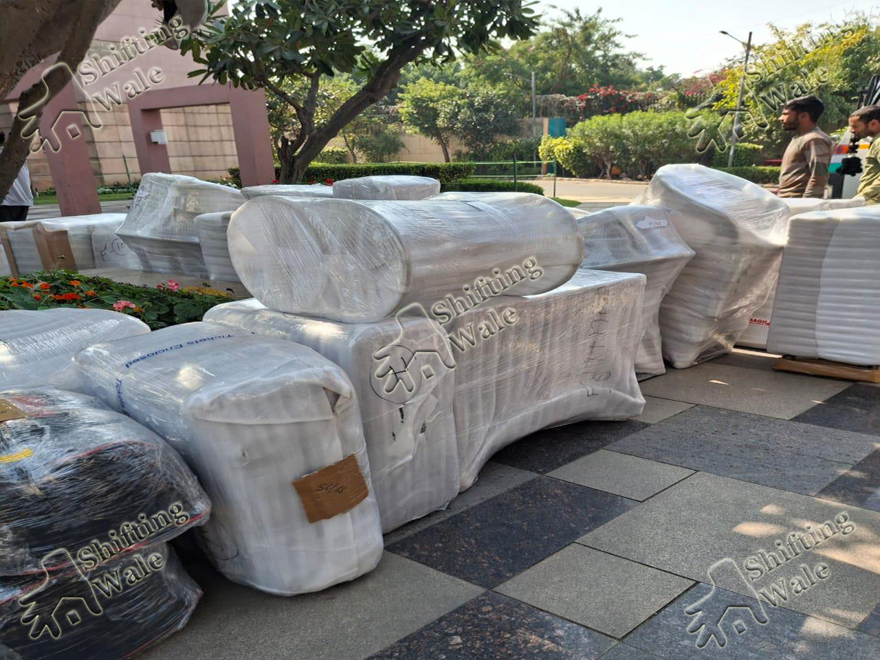 Best Packers And Movers From Mumbai To Kathmandu
